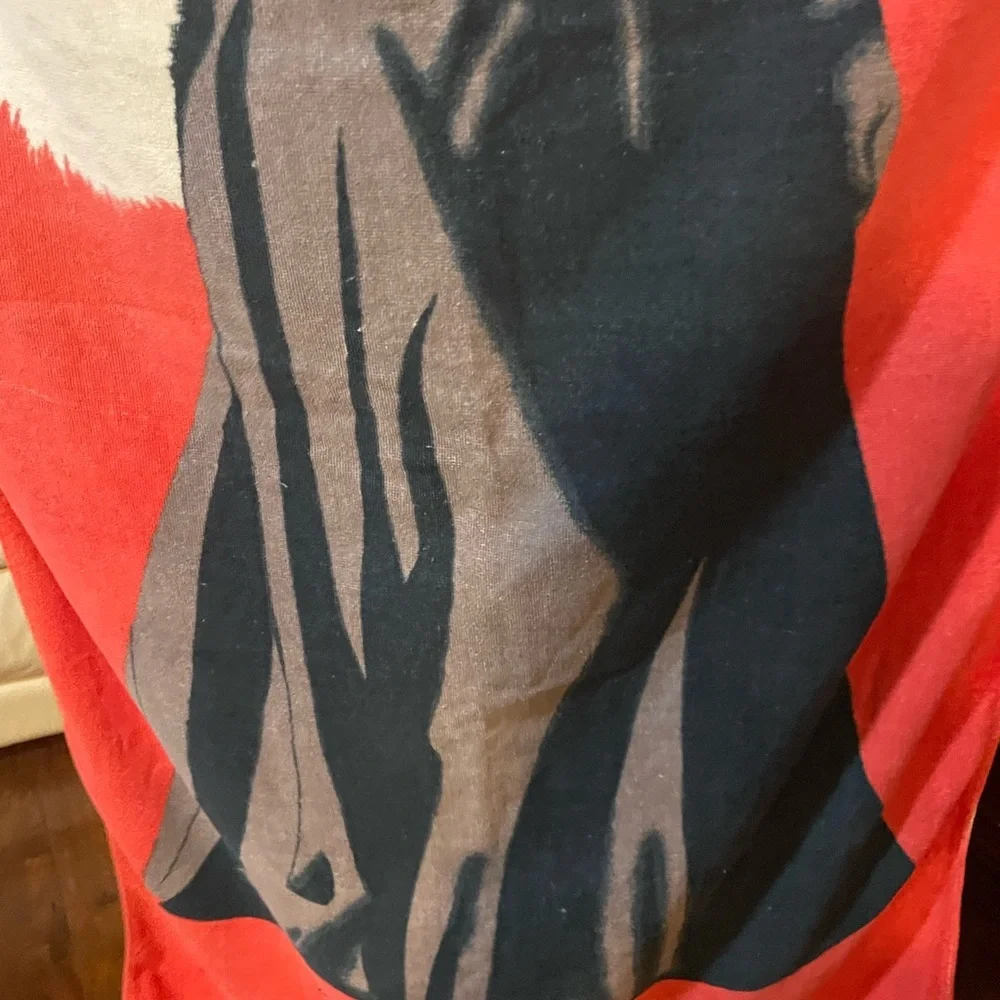 Marilyn Monroe Beach Towel - Picture 4 of 6